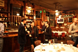 1295566322-party_bar
